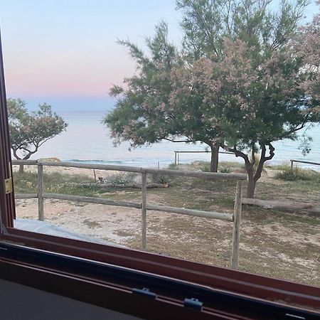 Villa La Torretta Del Surfista Taranto Esterno foto